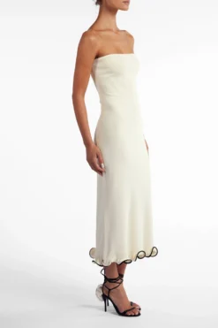 Ruffle Hem Strapless Dress (Cream/Black)(Ruffle Hem Strapless Dress Cream Black) 9 Ruffle Hem Strapless Dress (Cream/Black)(Ruffle Hem Strapless Dress Cream Black) -Same Los Angeles Ecomm2025 119 scaled