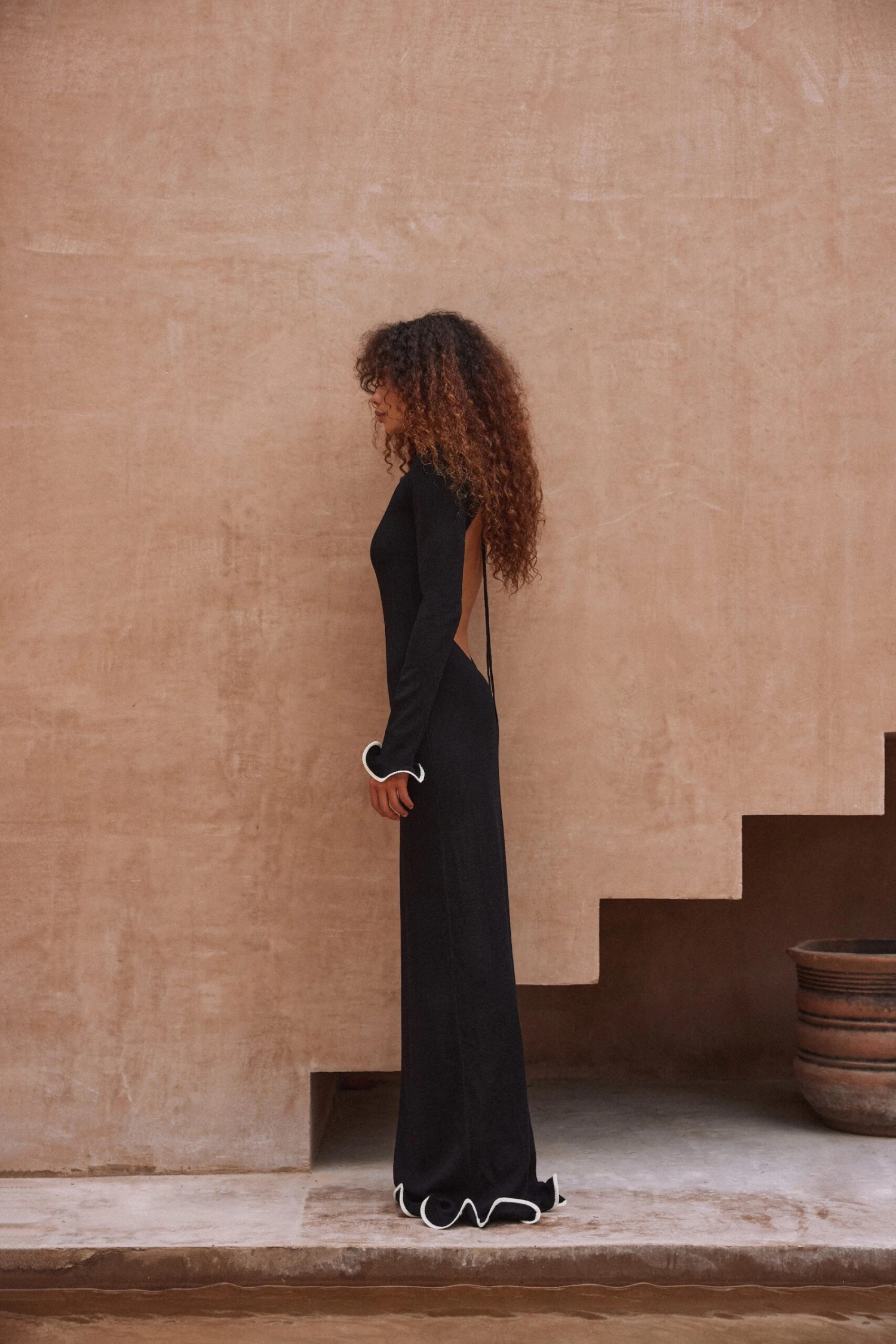 Ruffle Hem Maxi Dress (Black/Cream)(Ruffle Hem Maxi Dress Black Cream) 3 Ruffle Hem Maxi Dress (Black/Cream)(Ruffle Hem Maxi Dress Black Cream) - Image 3