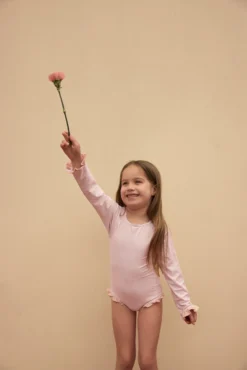 Ruffle Rashguard One Piece (pink Daisy)(Ruffle Rashguard One Piece Pink Daisy) -Same Los Angeles Samesies365